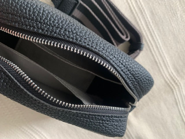 Luxury Classic Purse Wide Fabric Strap Crossbody (Black)